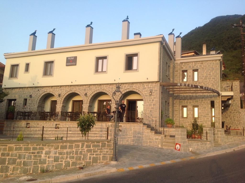 Hotel Rodovoli Konitsa Esterno foto