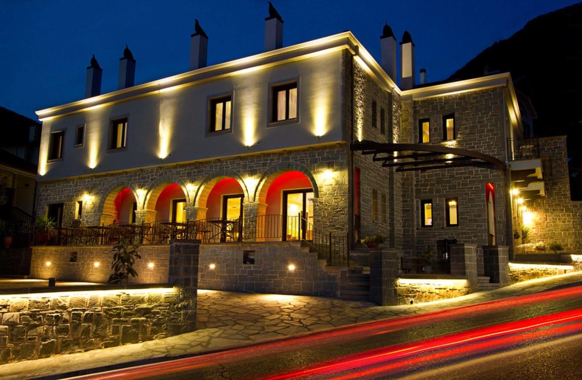 Hotel Rodovoli Konitsa Esterno foto